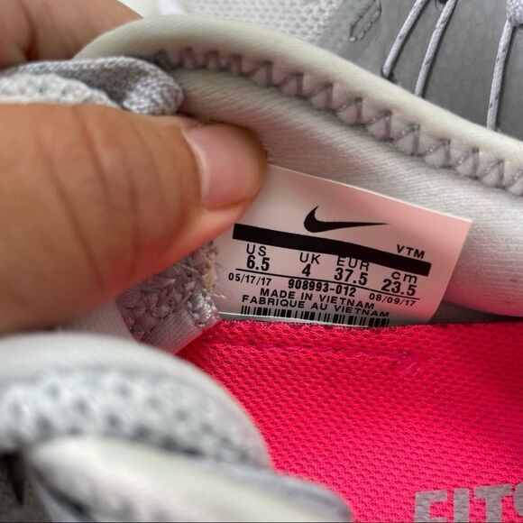 Nike Womens Air Max Sequent 3 Running Shoes Grey/Pink‎ 908993-012 size 6.5 - Picture 10 of 10